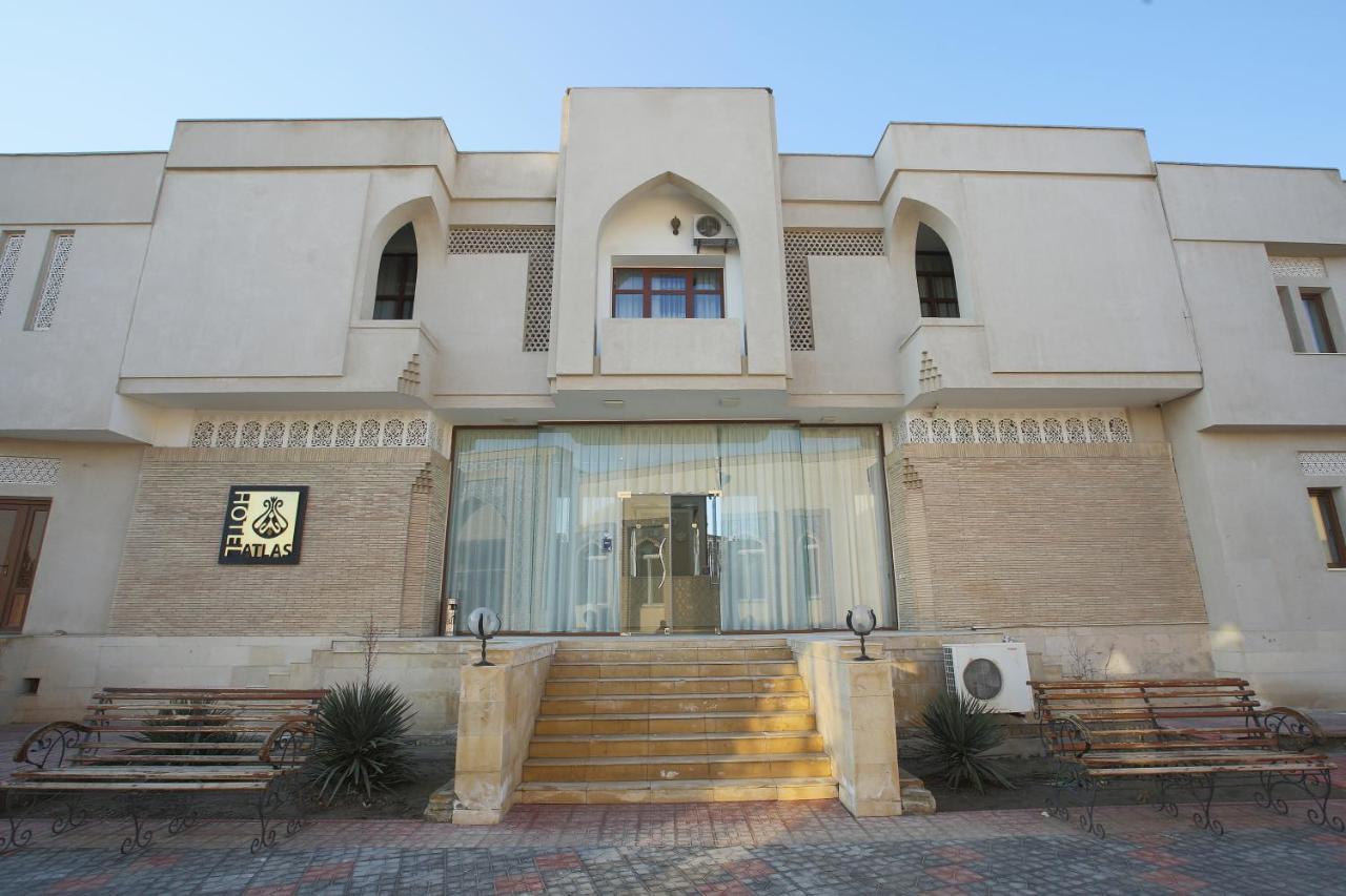 Atlas Buchara Buitenkant foto